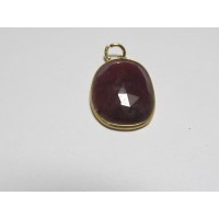 Anhänger Rubin vergoldet 15 x 30 mm