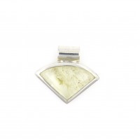 Anhänger aus Beryll, silber gefasst, 27 mm - 30 mm